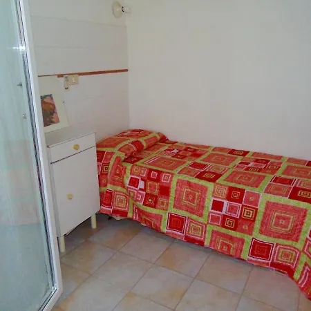 M259 - Marcelli, Pentalocale Con Terrazzo A 200mt Dal Mare Marcelli