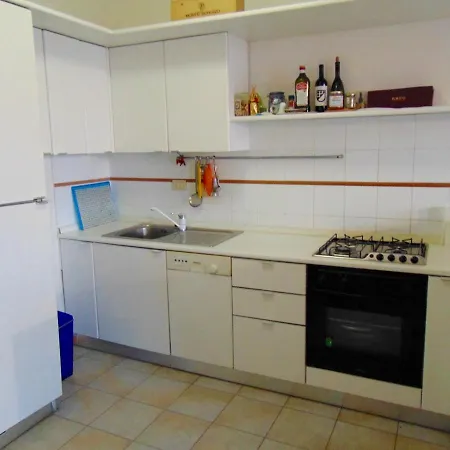 M259 - Marcelli, Pentalocale Con Terrazzo A 200mt Dal Mare Lejlighed *